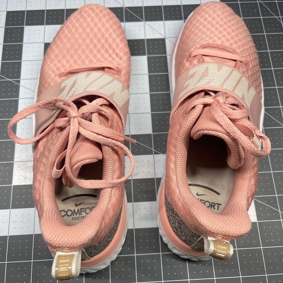 Nike In-Season TR9 Running Shoe Women's Size 9 Pink  Trainer Sneaker - Picture 5 of 10